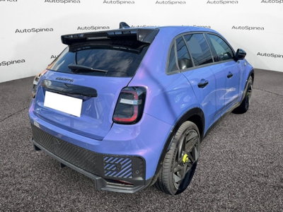 Abarth 600e 54kWh Scorpionissima 280cv (3)