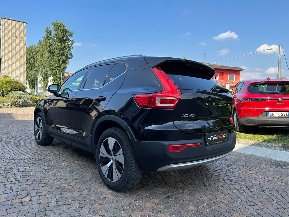 Volvo XC40 T5 Recharge Plug-in Hybrid Inscription Expression (5)