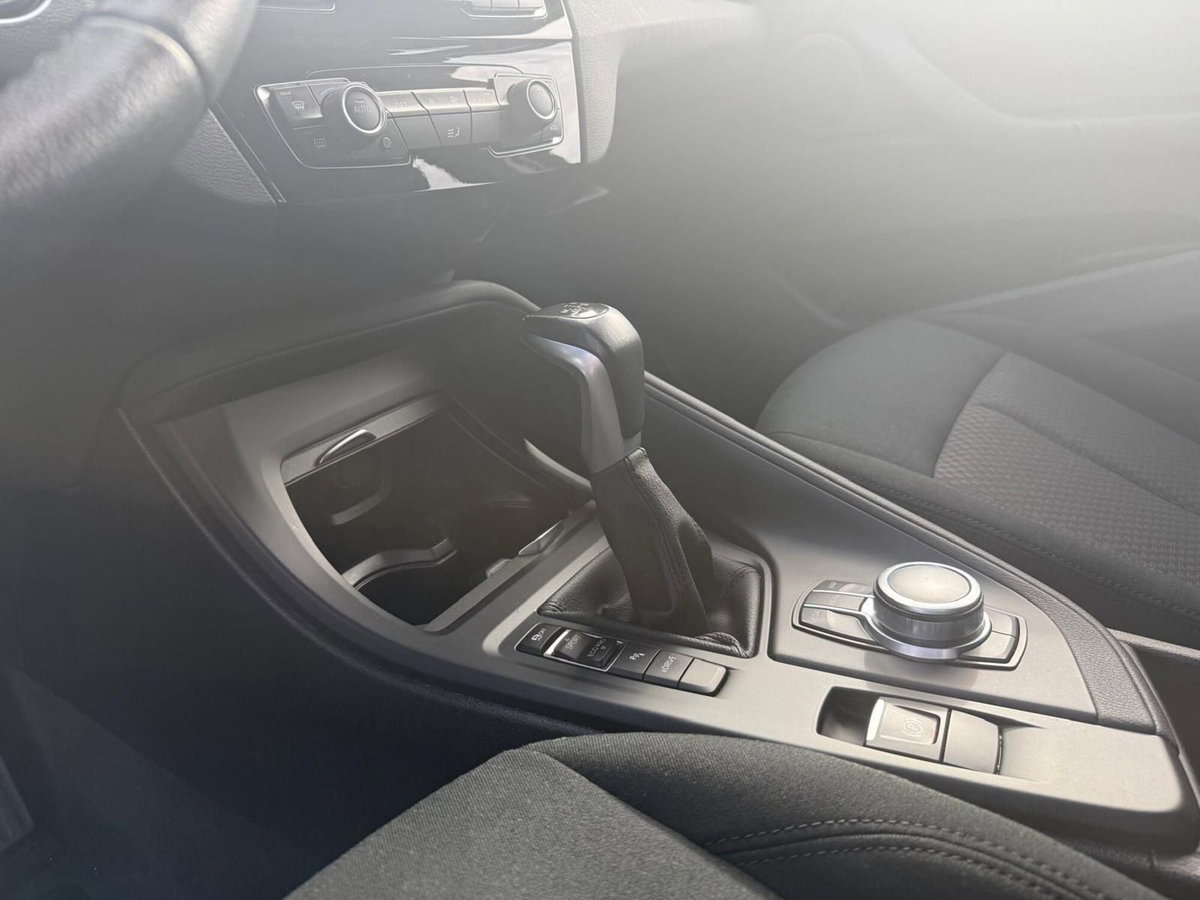 BMW X1 xDrive25e Business Advantage (9)