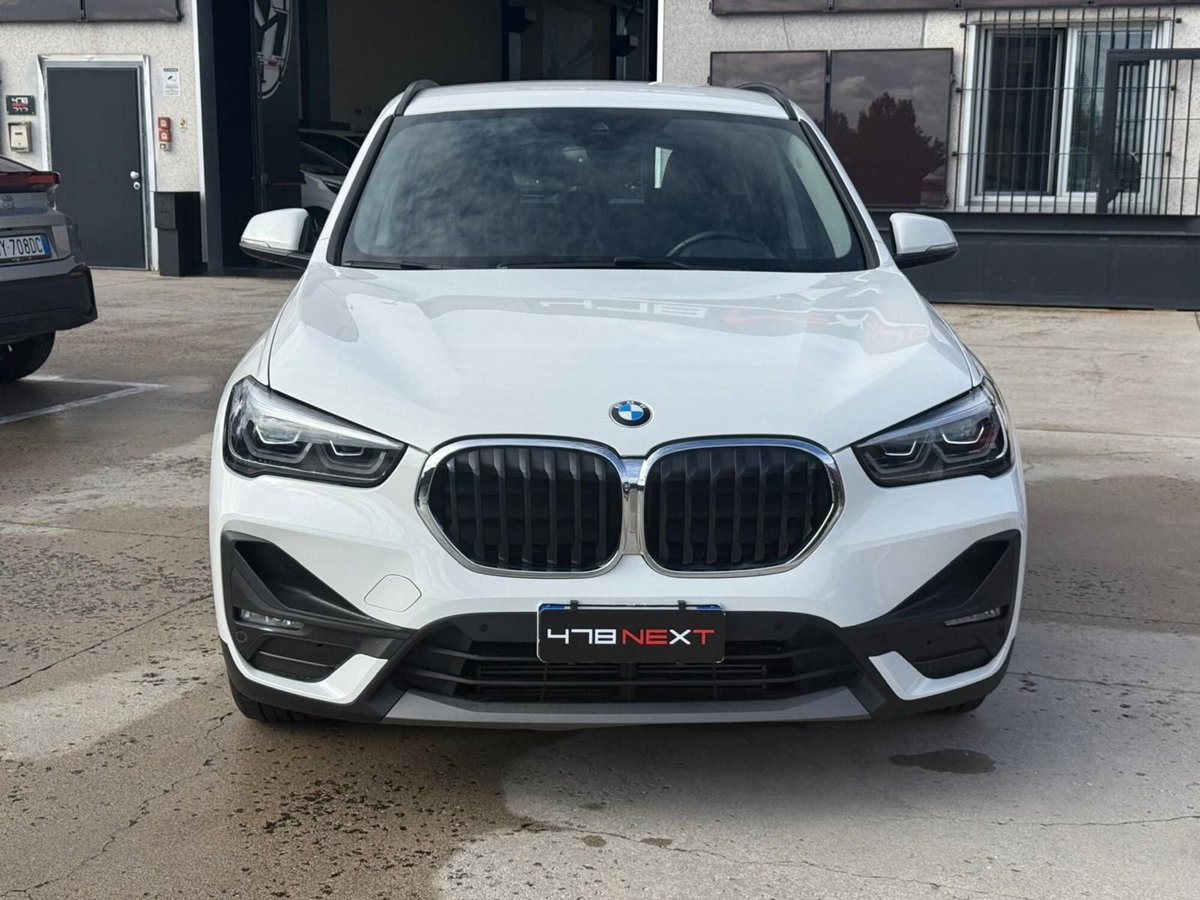BMW X1 xDrive25e Business Advantage (3)