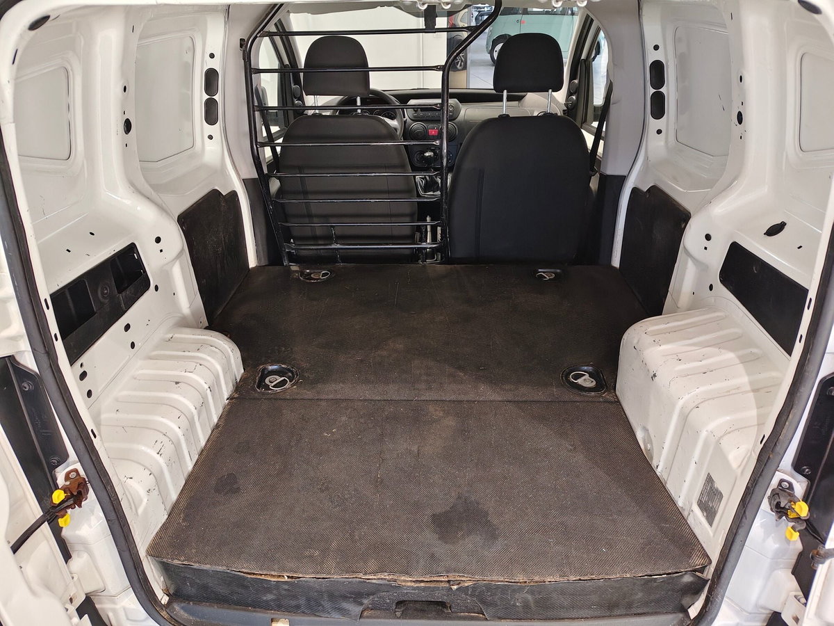 Fiat Fiorino 1.4 8V Furgone Natural Power SX (3)