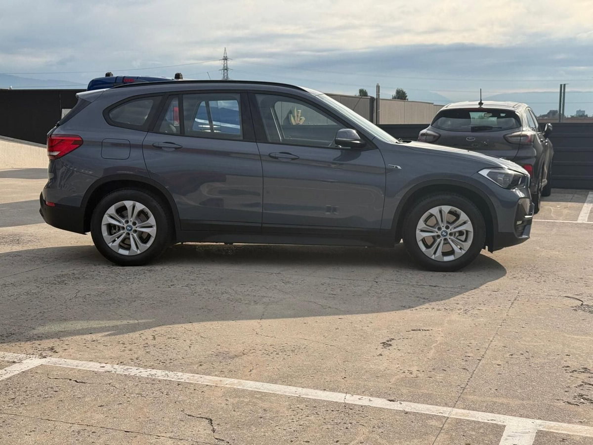 BMW X1 xDrive25e Business Advantage (4)