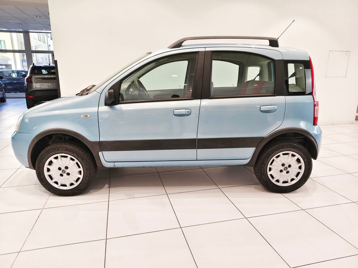 Fiat Panda 1.2 4x4 Climbing (2)