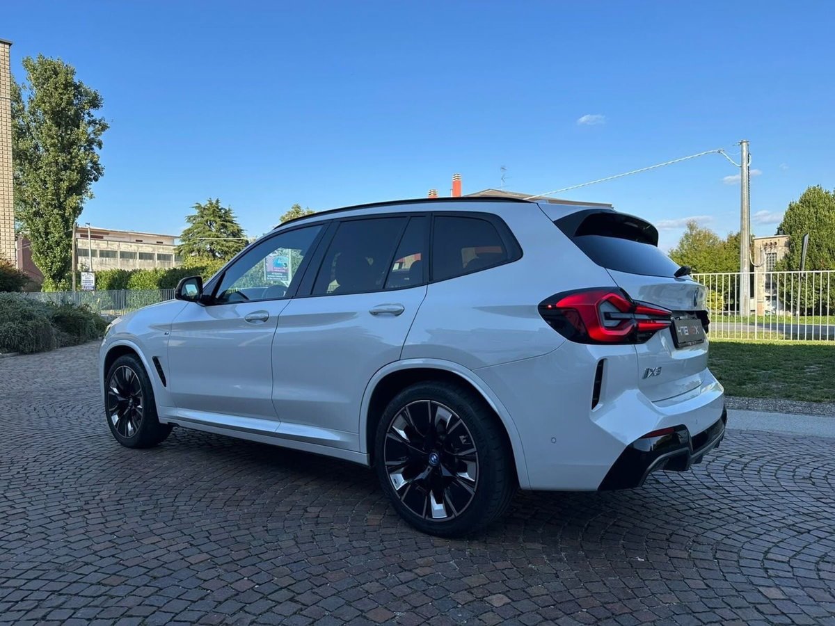 BMW iX3 iX3 Impressive (4)