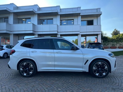 BMW iX3 iX3 Impressive (7)