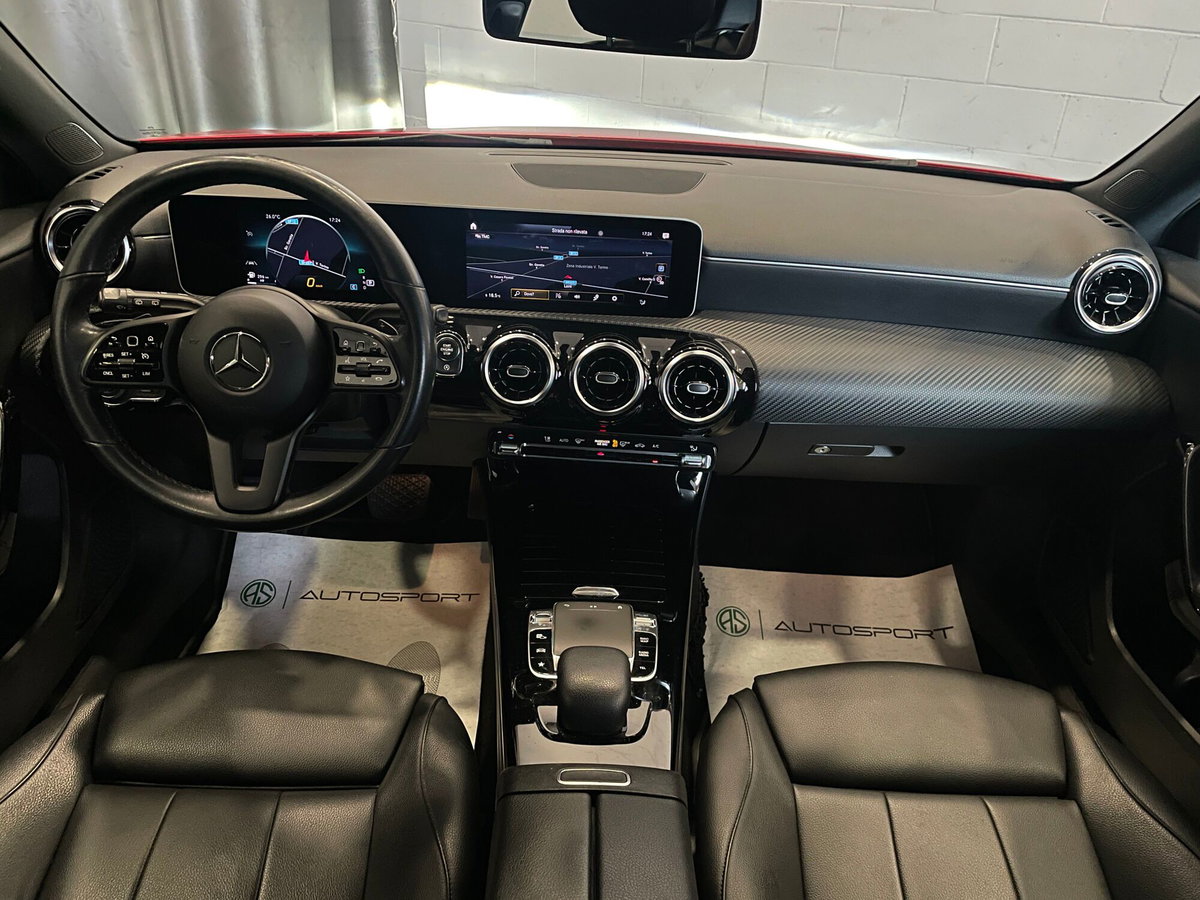 Mercedes-Benz Classe A 180 d Sport (13)