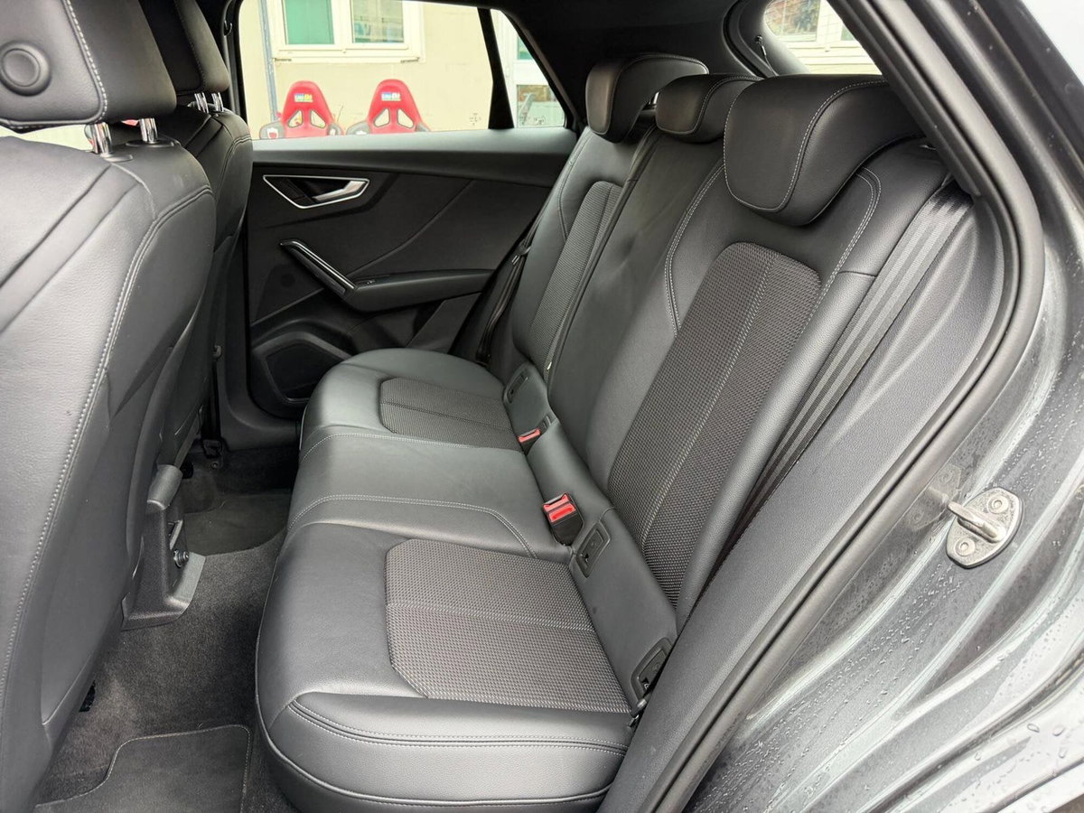 Audi Q2 35 2.0 tdi S line edition s-tronic (20)