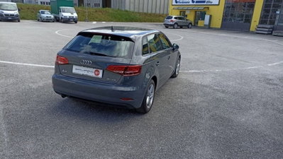 Audi A3 Sportback 1.6 TDI 116 CV S tronic Business (3)