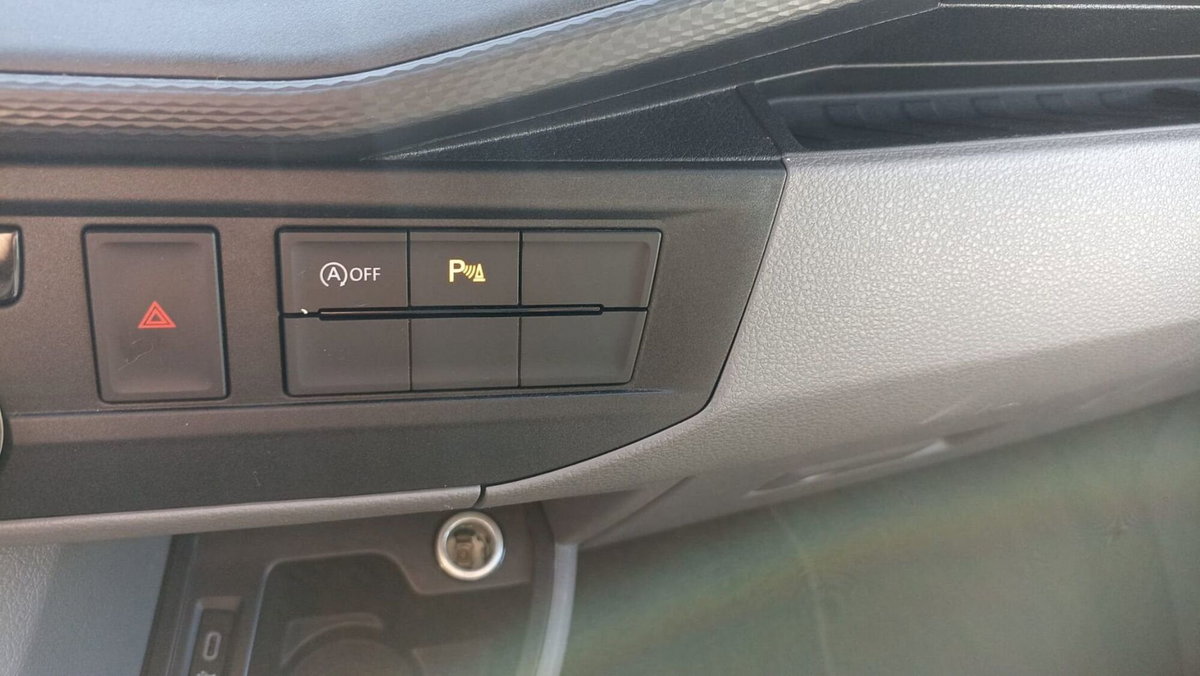 Volkswagen Veicoli Commerciali Caravelle 2.0 TDI 150CV PC Comfortline N1 (13)