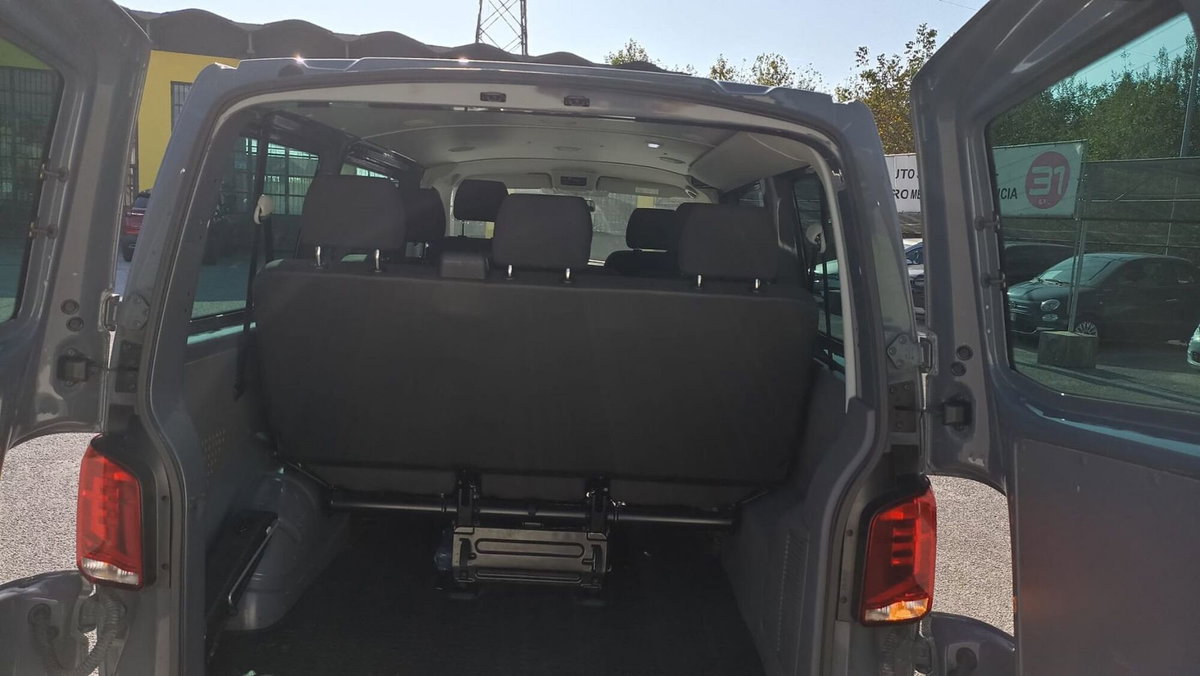 Volkswagen Veicoli Commerciali Caravelle 2.0 TDI 150CV PC Comfortline N1 (14)