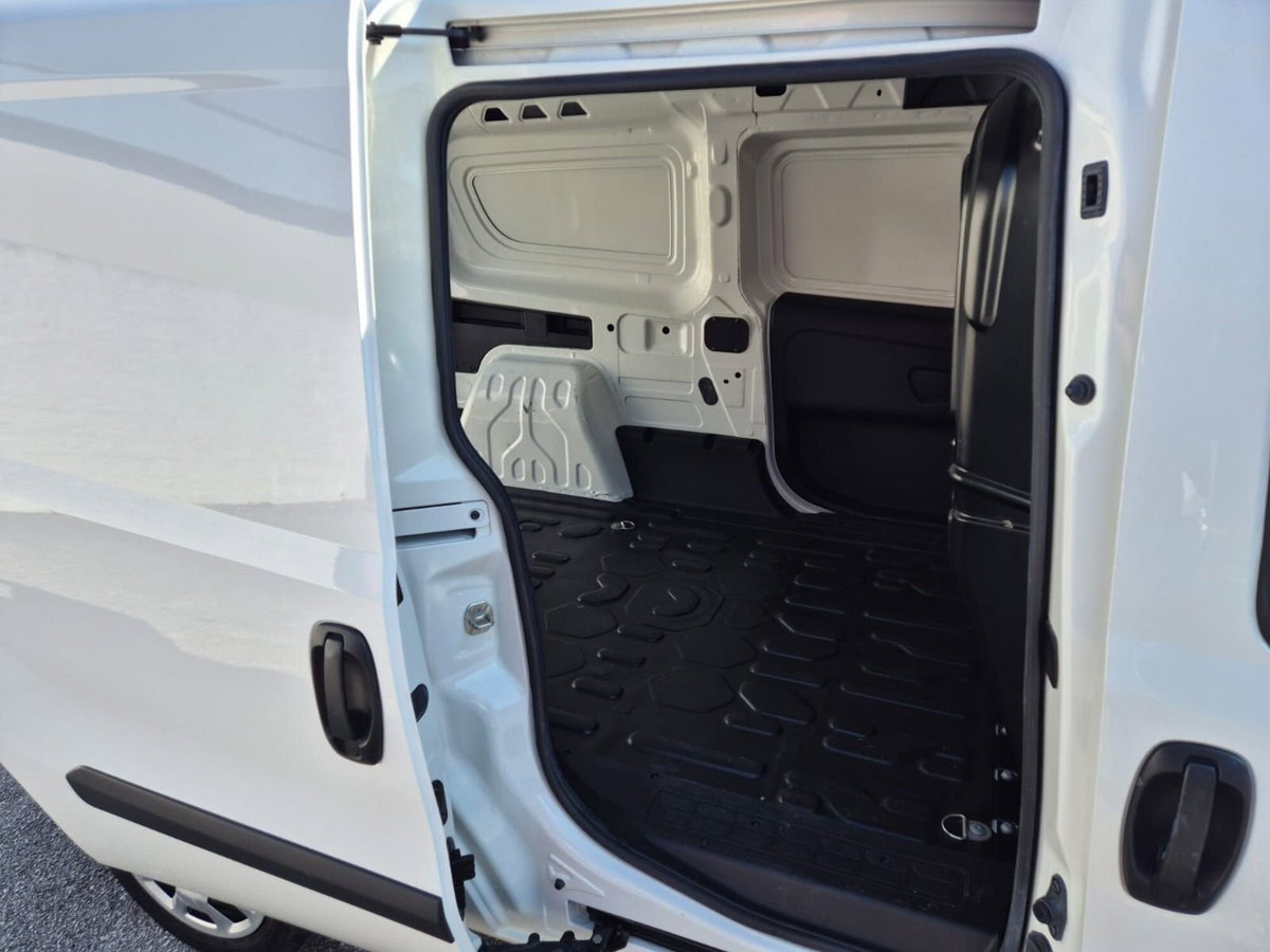 Fiat Doblò Furgone cargo maxi 1.6 mjt 120cv LH1 Easy S&S (8)