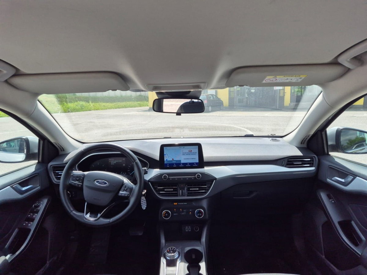 Ford Focus Station Wagon 1.5 EcoBlue 120 CV automatico SW Business (10)