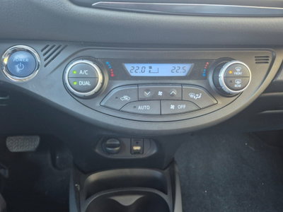 Toyota Yaris 1.5 Hybrid 5 porte Lounge (10)
