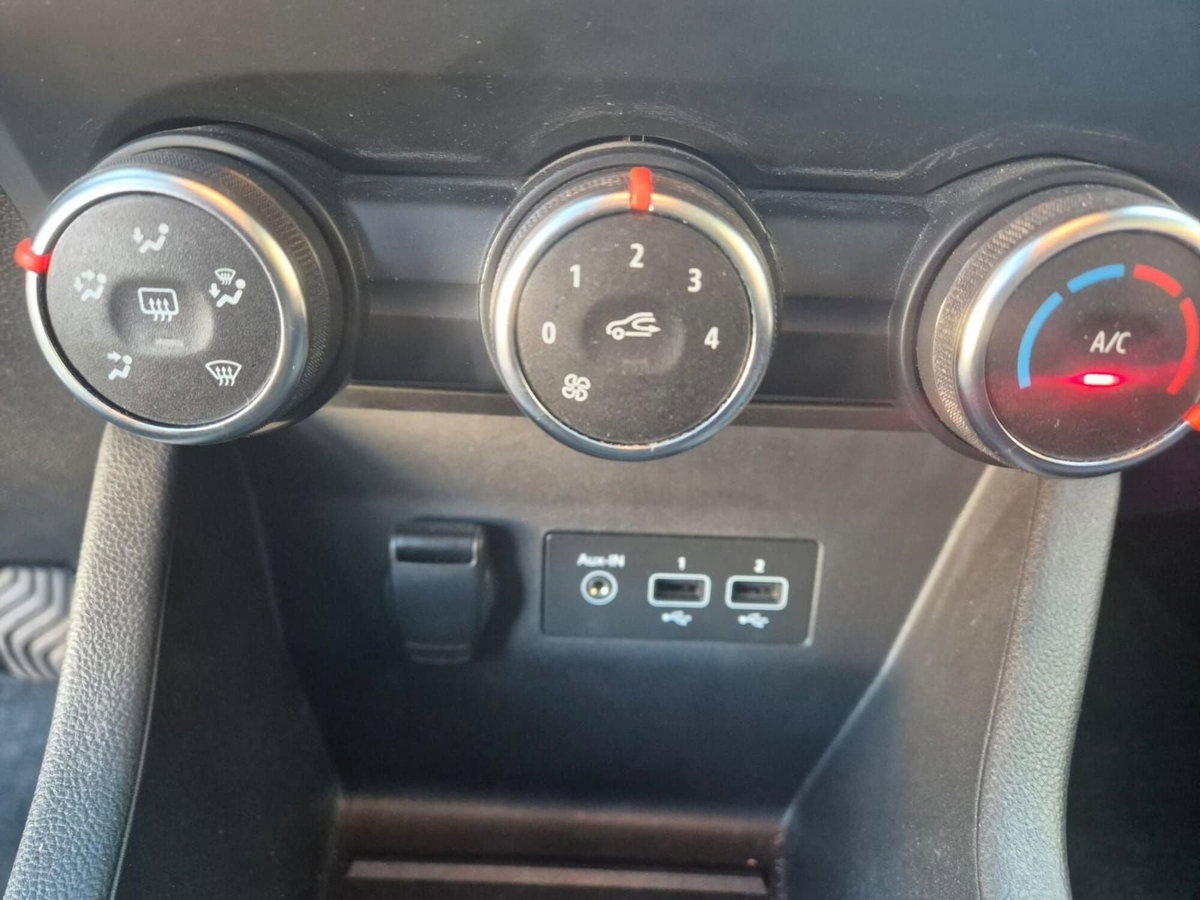 Renault Clio Blue dCi 100 CV 5 porte Evolution (13)