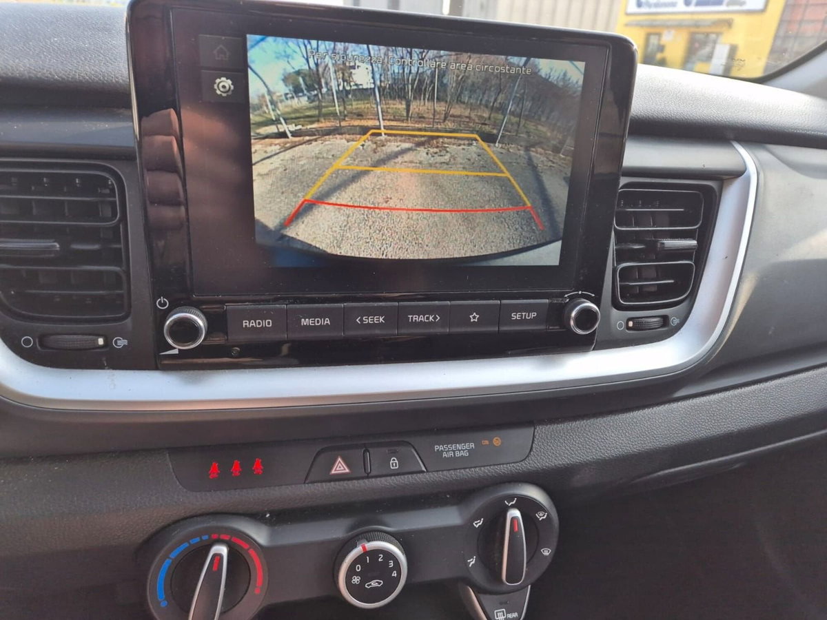 Kia Stonic 1.2 DPI Style (11)