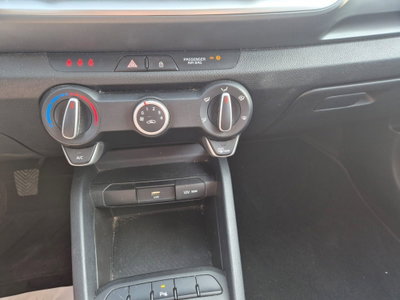 Kia Stonic 1.2 DPI Style (17)
