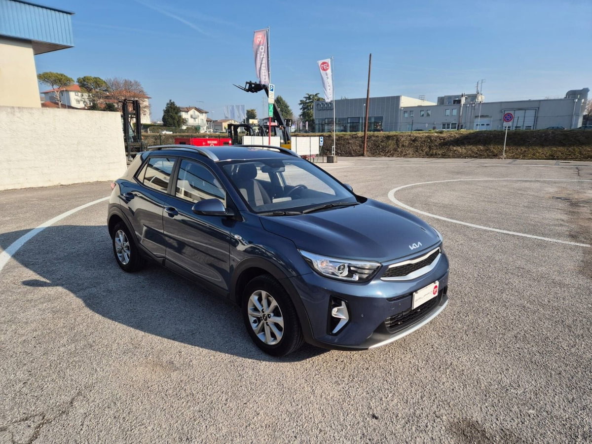 Kia Stonic 1.2 DPI Style (5)