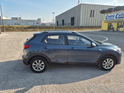 Kia Stonic 1.2 DPI Style (6)