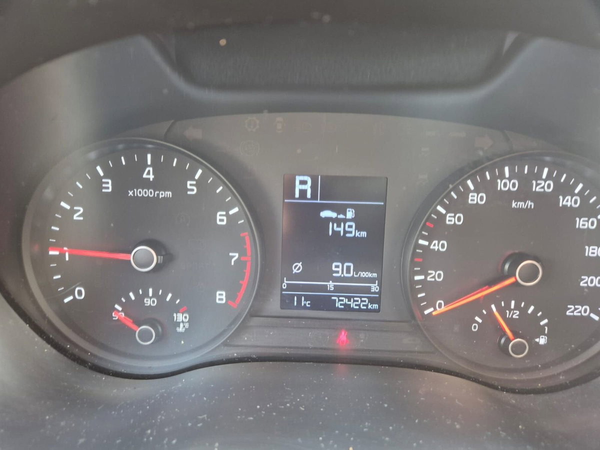 Kia Stonic 1.2 DPI Style (9)