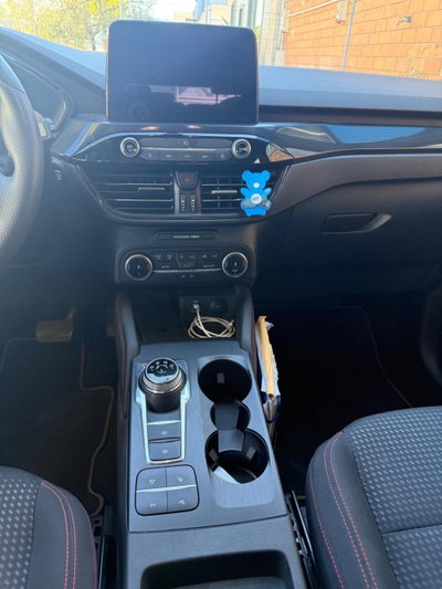 Ford Kuga 2.5 Plug In Hybrid 225 CV CVT 2WD ST-Line (17)