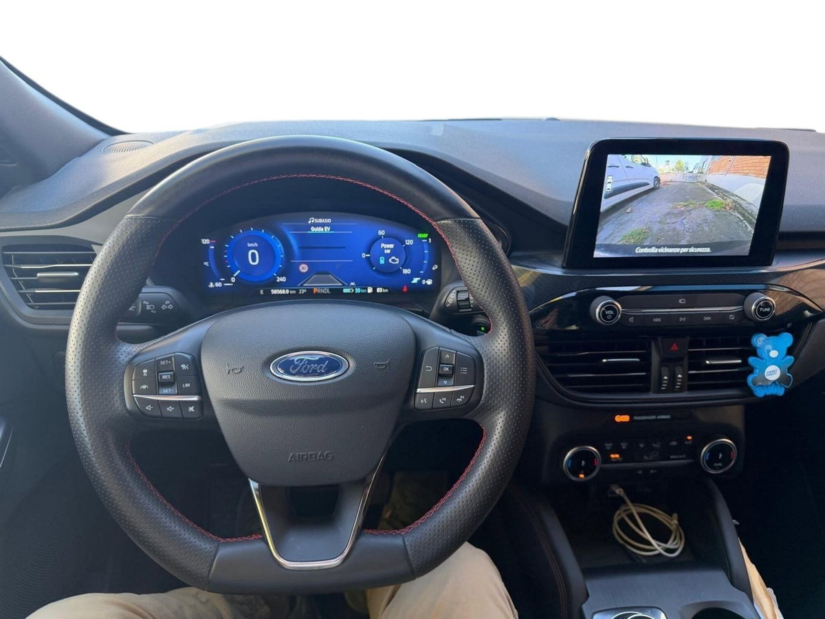 Ford Kuga 2.5 Plug In Hybrid 225 CV CVT 2WD ST-Line (9)