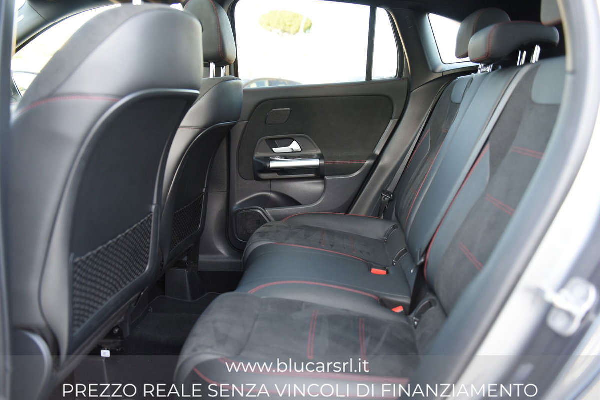Mercedes-Benz GLA SUV 220 d AMG Line Premium Plus 4matic auto (14)