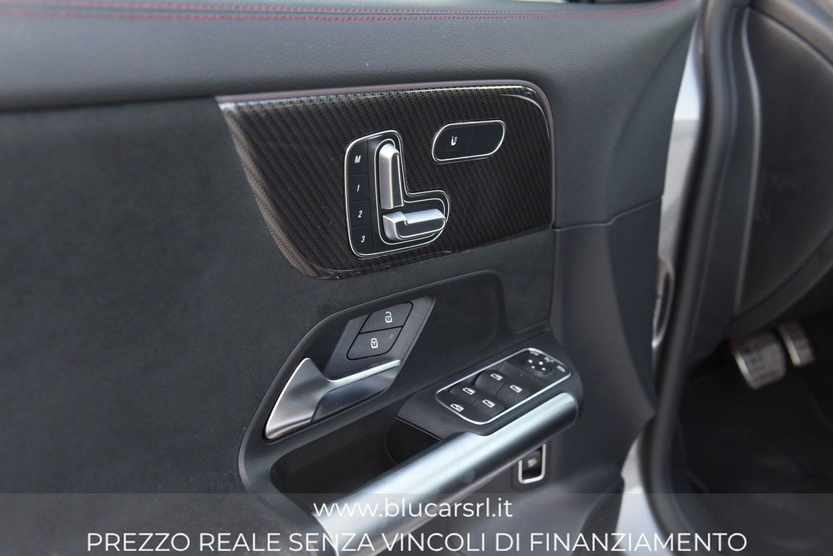 Mercedes-Benz GLA SUV 220 d AMG Line Premium Plus 4matic auto (16)