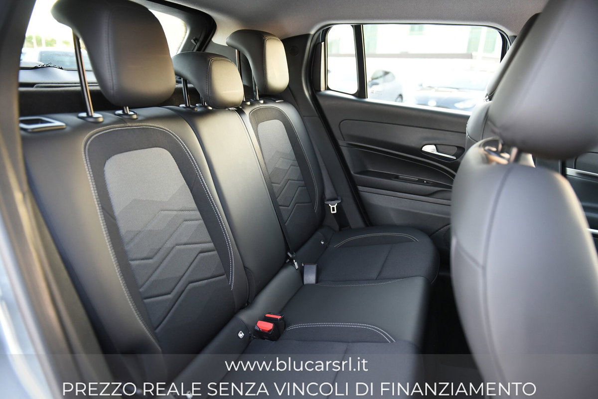 Jeep Avenger 1.2 turbo Altitude fwd 100cv (15)