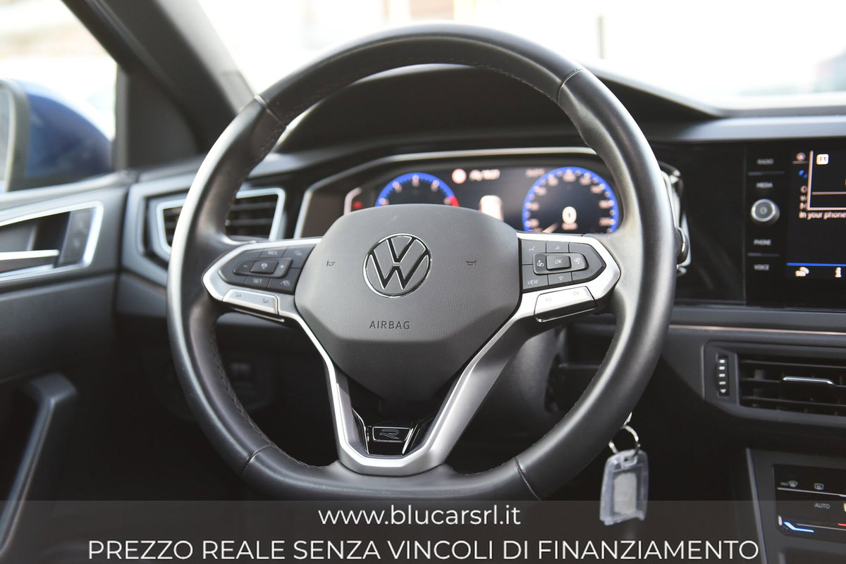 Volkswagen Taigo 1.0 tsi R-Line 115cv (17)