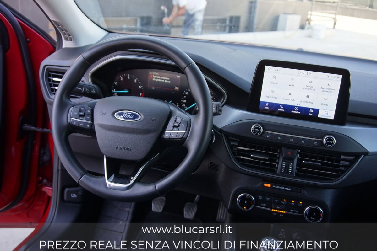 Ford Focus 1.0 EcoBoost Hybrid 125 CV Powershift 5p. Active Style (6)