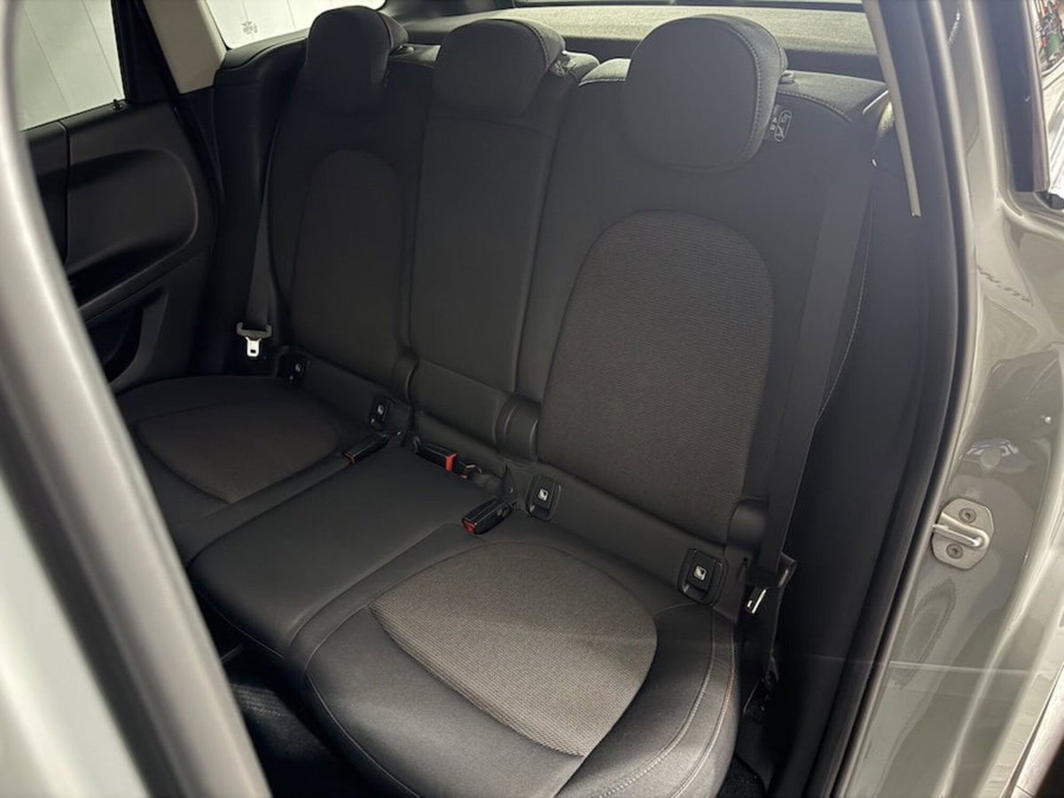 MINI Mini Countryman 1.5 One D Business Countryman (15)