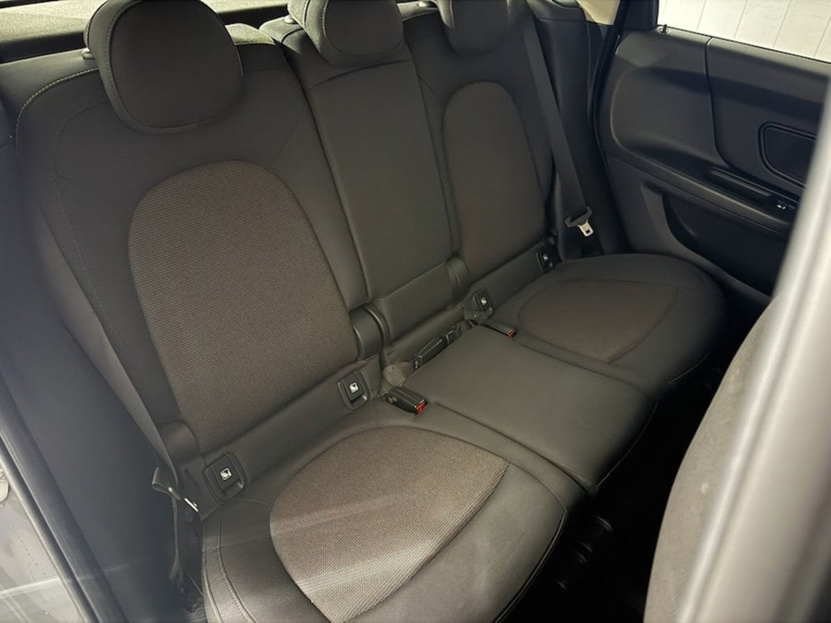 MINI Mini Countryman 1.5 One D Business Countryman (17)