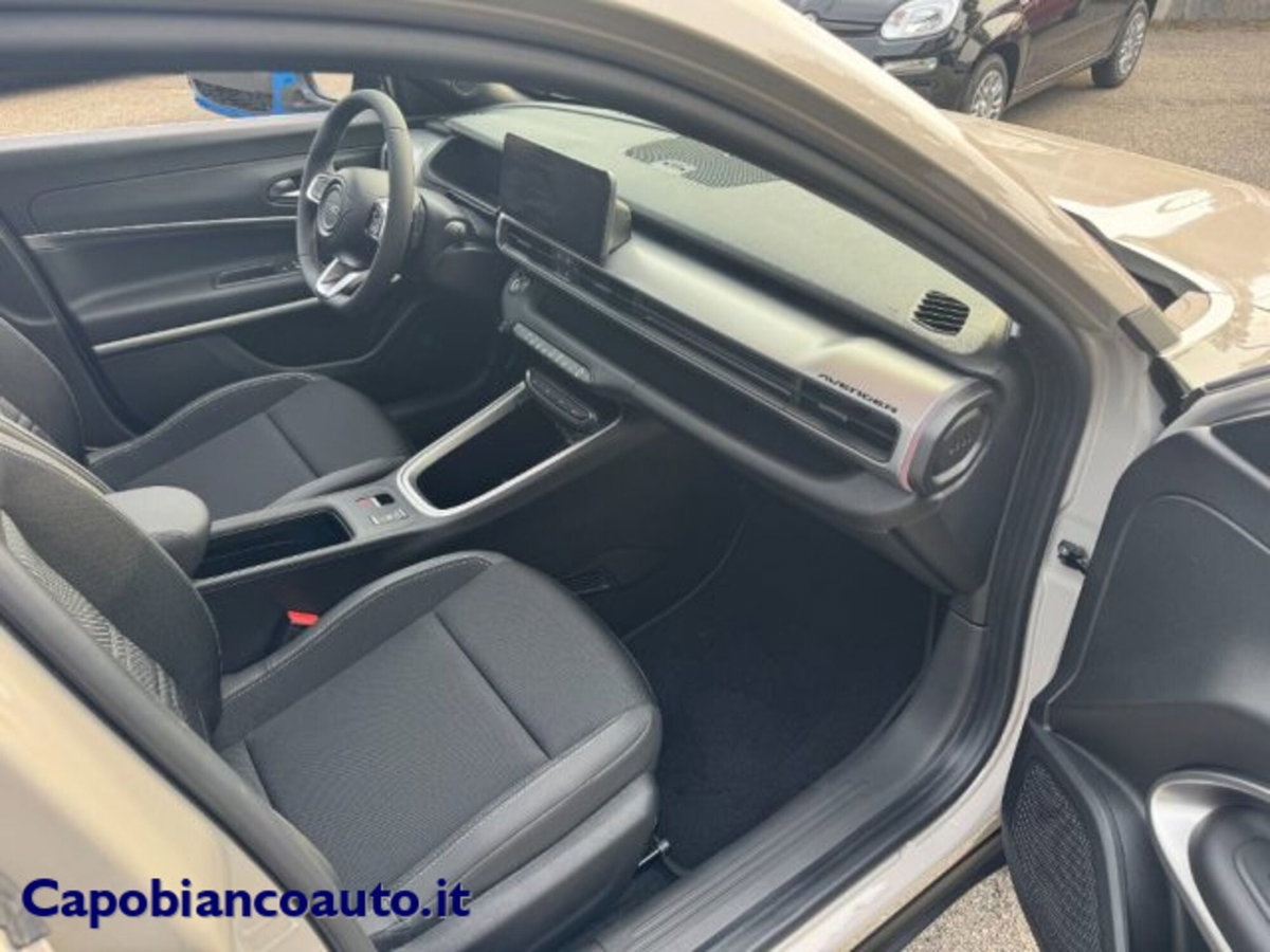 Jeep Avenger 1.2 turbo Summit fwd 100cv (10)