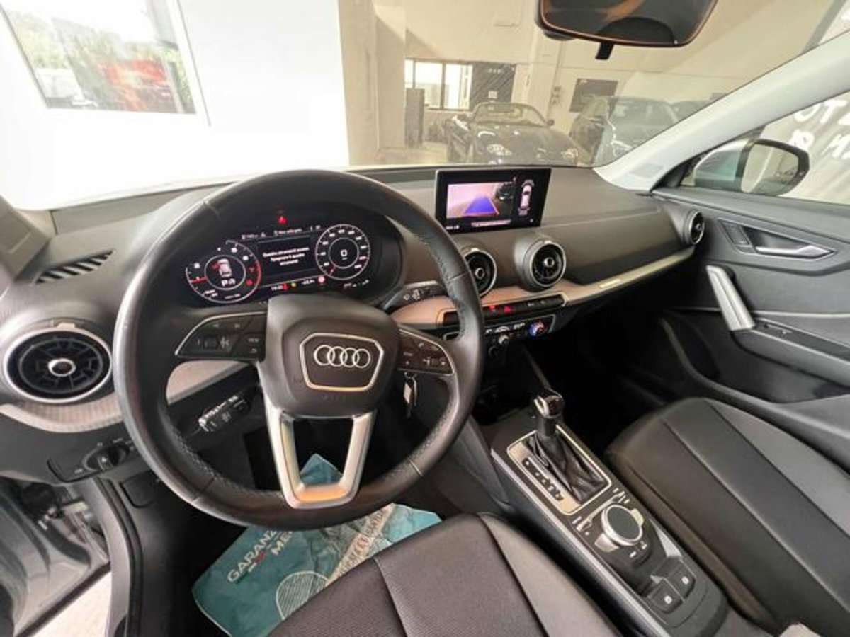 Audi Q2 Q2 35 TFSI S tronic Business (10)