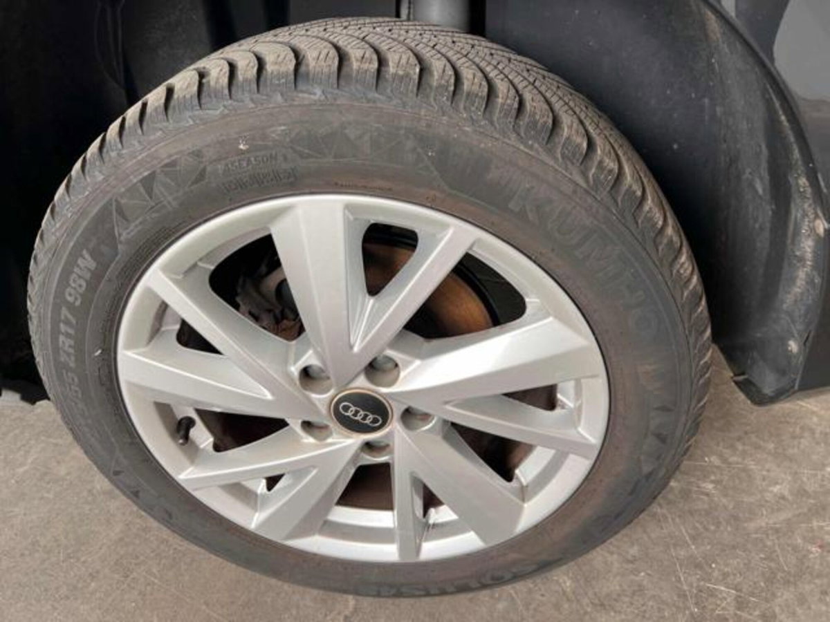 Audi Q2 Q2 35 TFSI S tronic Business (8)