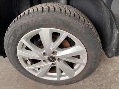 Audi Q2 Q2 35 TFSI S tronic Business (8)
