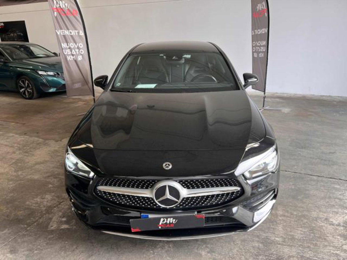 Mercedes-Benz CLA Shooting Brake 200 d Automatic Shooting Brake Executive (3)