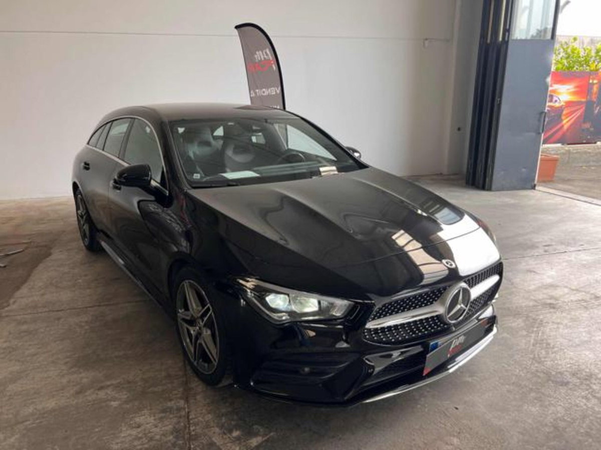 Mercedes-Benz CLA Shooting Brake 200 d Automatic Shooting Brake Executive (4)