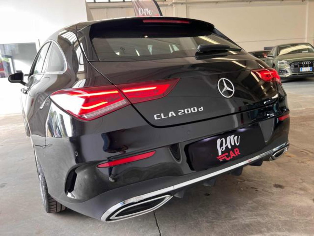 Mercedes-Benz CLA Shooting Brake 200 d Automatic Shooting Brake Executive (8)
