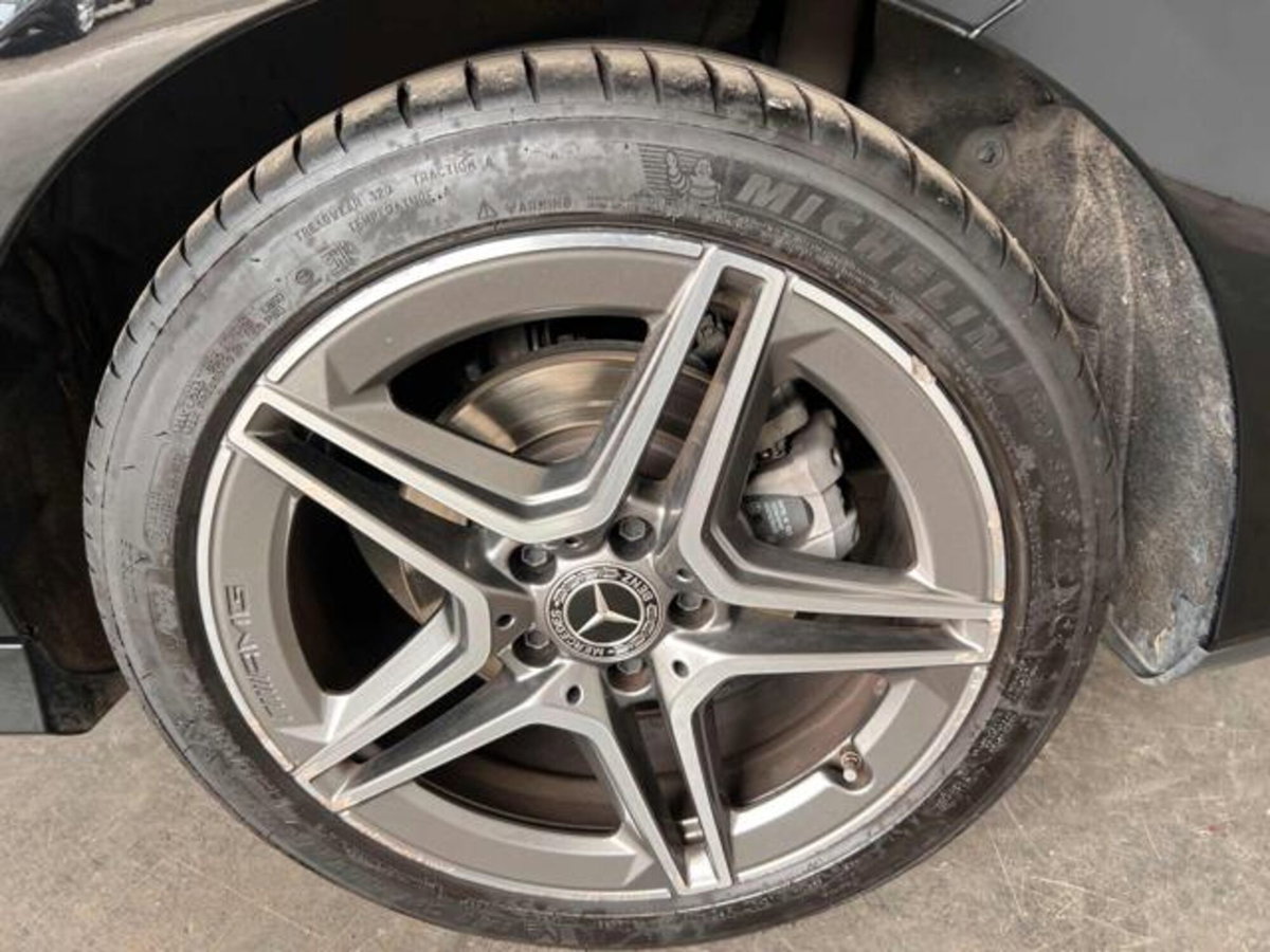 Mercedes-Benz CLA Shooting Brake 200 d Automatic Shooting Brake Executive (9)