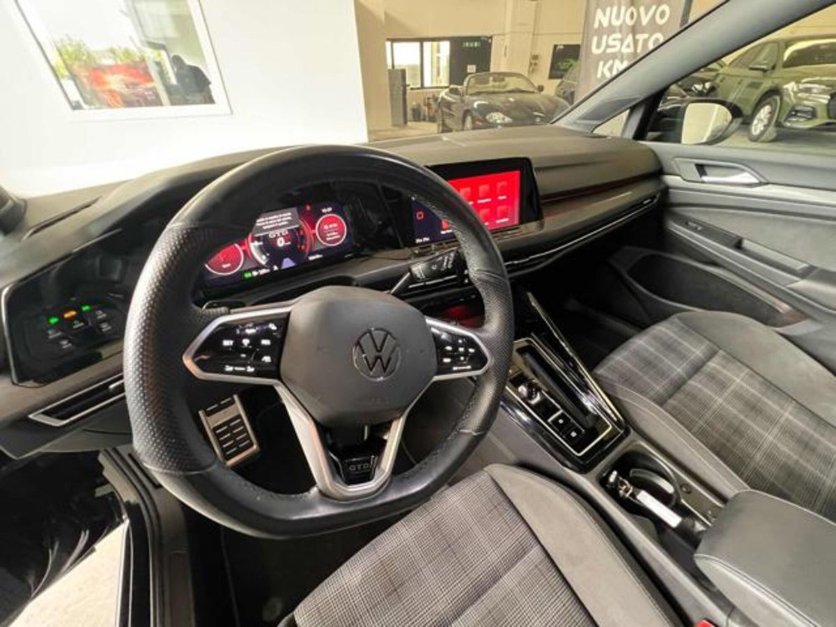 Volkswagen Golf 2.0 TDI GTD DSG (11)