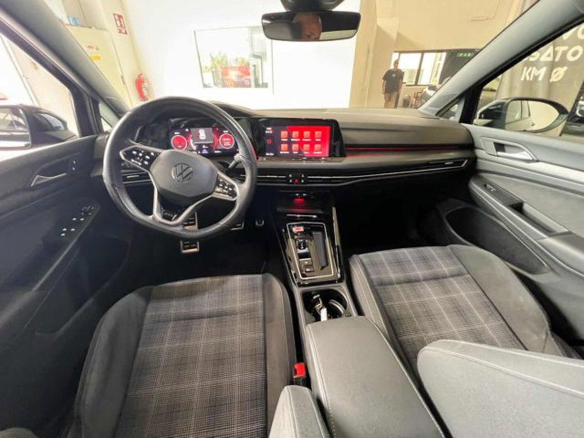 Volkswagen Golf 2.0 TDI GTD DSG (15)