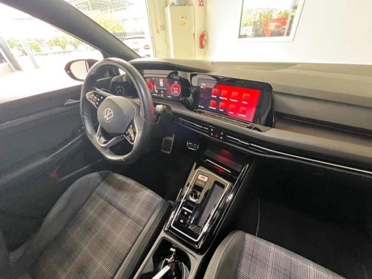 Volkswagen Golf 2.0 TDI GTD DSG (19)