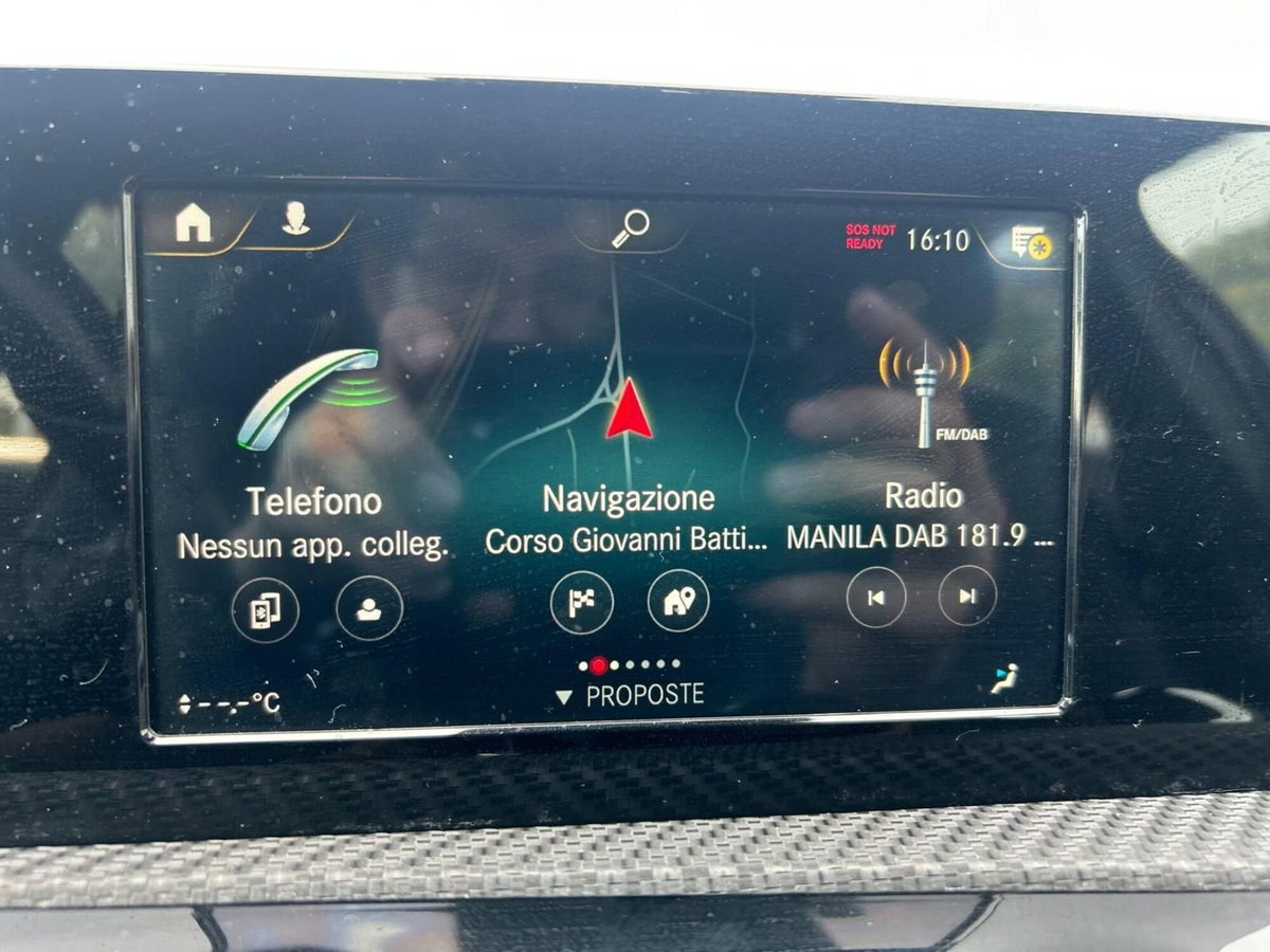Mercedes-Benz Classe A 160 d Premium (13)