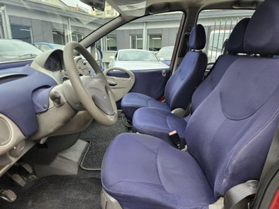 Fiat Multipla 1.9 MJT Active (7)