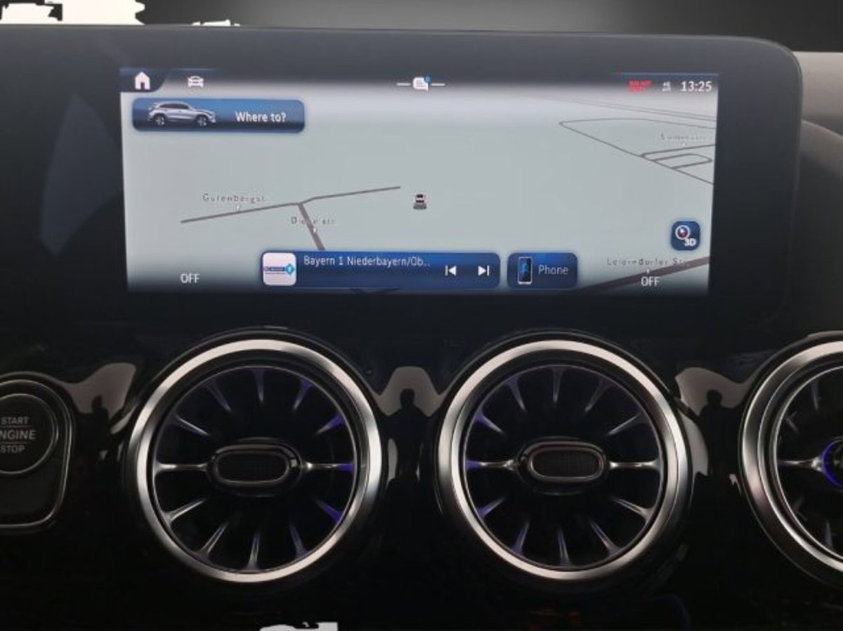 Mercedes-Benz GLA SUV 250 e phev AMG Line Premium Plus auto (14)