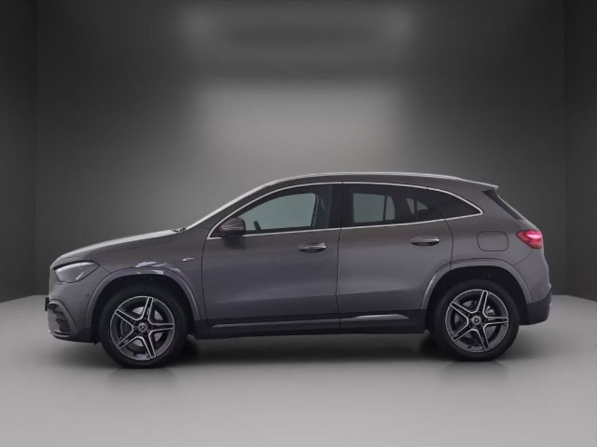 Mercedes-Benz GLA SUV 250 e phev AMG Line Premium Plus auto (5)