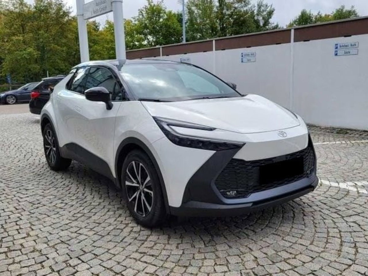 Toyota Toyota C-HR 1.8 Hybrid E-CVT Toyota Team (3)