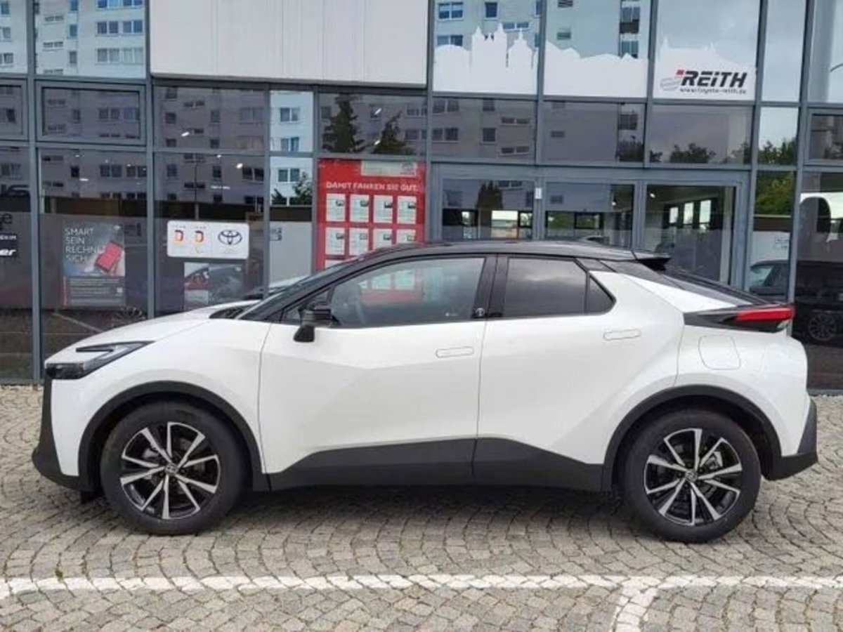 Toyota Toyota C-HR 1.8 Hybrid E-CVT Toyota Team (4)