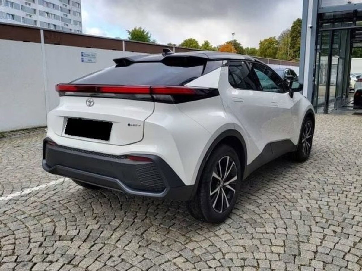 Toyota Toyota C-HR 1.8 Hybrid E-CVT Toyota Team (7)